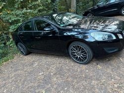 Schwarz Gebraucht 2011 Volvo S60 Kinetic Limousine | 7.900 € (Fairer Preis)