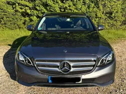 Selenitgrau metalliclack Gebraucht 2017 Mercedes E200 Kombi | 19.900 € (Guter Preis)