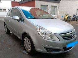Silber Gebraucht 2007 Opel Corsa Kleinwagen | 1.750 €