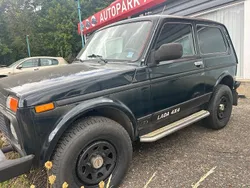 Grün Gebraucht 2013 Lada niva SUV | 4.900 € (Superpreis)