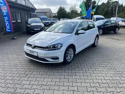 Weiß Gebraucht 2018 VW Golf VII Limousine | 13.600 € (Fairer Preis)