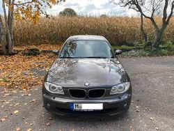 Grau Gebraucht 2005 BMW 120 Kleinwagen | 2.500 € (Teuer)