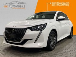 Weiß Gebraucht 2021 Peugeot 208 Active Kleinwagen | 15.900 € (Fairer Preis)