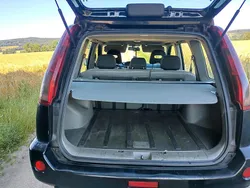 Schwarz Gebraucht 2003 Nissan X-Trail SUV | 3.999 €