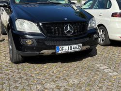 Schwarz Gebraucht 2006 Mercedes ML320 SUV | 6.999 € (Fairer Preis)