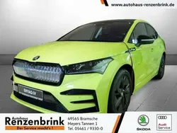 Raceblau metallic (blau) Gebraucht 2024 Skoda Enyaq iV Suite SUV | 49.880 € (Superpreis)
