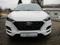 Polar white / sol Gebraucht 2019 Hyundai Tucson Select SUV | 18.690 € (Fairer Preis)