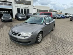 Grau Gebraucht 2004 Saab 9-3 Linear Limousine | 990 € (Fairer Preis)