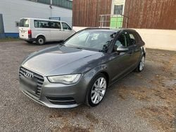 Schwarz Gebraucht 2015 Audi A3 Ambition Limousine | 13.900 € (Superpreis)