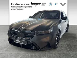 Grau (frozen deep grey) Neu 2025 BMW M5 Comfort Edition Limousine | 143.000 € (Guter Preis)