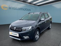 Grau Gebraucht 2020 Dacia Logan Stepway Limousine | 10.199 € (Fairer Preis)