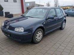 Blau Gebraucht 2001 VW Golf IV Comfortline Limousine | 1.200 € (Guter Preis)