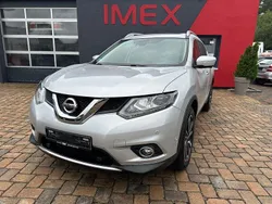 Silber Gebraucht 2015 Nissan X-Trail Tekna SUV | 14.890 € (Etwas zu teuer)