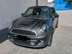 Grau Gebraucht 2013 Mini Cooper SD Kleinwagen | 5.999 € (Fairer Preis)