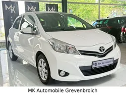Weiß Gebraucht 2012 Toyota Yaris Life Kleinwagen | 6.998 € (Teuer)