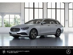 Silber Gebraucht 2022 Mercedes E220 Avantgarde Limousine | 38.490 € (Guter Preis)