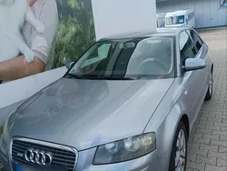 Grau Gebraucht 2005 Audi A3 Limousine | 2.800 € (Etwas zu teuer)
