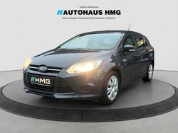Grau Gebraucht 2013 Ford Focus Trend Kombi | 5.900 € (Etwas zu teuer)