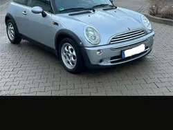 Grau Gebraucht 2006 Mini ONE Kleinwagen | 2.650 € (Guter Preis)
