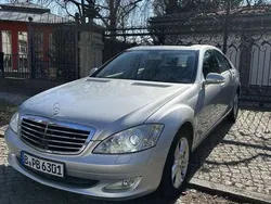 Grau Gebraucht 2009 Mercedes S320 Limousine | 12.499 €