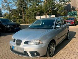 Silber Gebraucht 2007 Seat Ibiza Kleinwagen | 1.879 € (Etwas zu teuer)