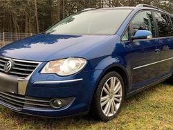 Blau Gebraucht 2007 VW Touran Van / Kleinbus | 2.299 € (Guter Preis)
