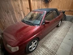 Rot Gebraucht 1991 Ford Escort Cabriolet Cabrio | 2.200 €
