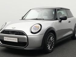Grau Gebraucht 2024 Mini Cooper Classic Kleinwagen | 24.708 € (Guter Preis)