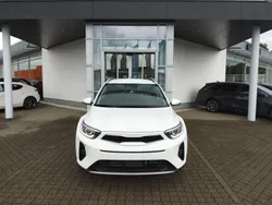 Schneeweiss Neu 2025 Kia Stonic Vision SUV | 21.990 € (Fairer Preis)