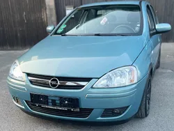 Grün Gebraucht 2006 Opel Corsa Kleinwagen | 1.799 € (Guter Preis)