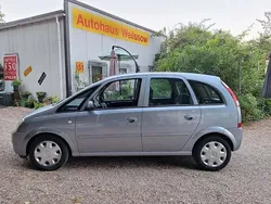 Silber Gebraucht 2005 Opel Meriva Van / Kleinbus | 2.390 € (Fairer Preis)