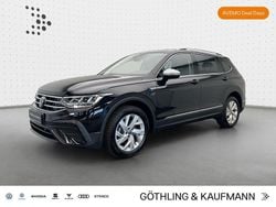 Deep black perleffekt Gebraucht 2024 VW Tiguan Allspace Life SUV | 32.860 € (Fairer Preis)