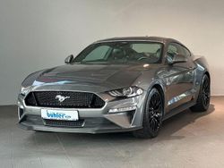 Grau Gebraucht 2021 Ford Mustang GT Fastback Coupé | 44.400 € (Fairer Preis)
