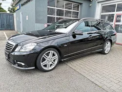 Schwarz Gebraucht 2011 Mercedes E220 Avantgarde Limousine | 15.950 € (Fairer Preis)