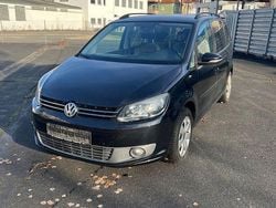 Schwarz Gebraucht 2011 VW Touran Van / Kleinbus | 5.900 € (Guter Preis)