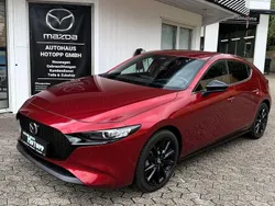 Rot Neu 2025 Mazda 3 Homura-Line Limousine | 27.185 € (Fairer Preis)