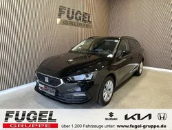 Mitternachtsschwarz Gebraucht 2021 Seat Leon Style Kombi | 19.899 € (Guter Preis)