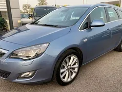 Blau Gebraucht 2010 Opel Astra Sport Kombi | 6.199 € (Teuer)