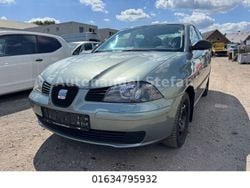 Grün Gebraucht 2006 Seat Cordoba Reference Limousine | 1.800 € (Fairer Preis)