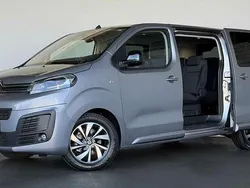 Grau Neu 2024 Citroën Spacetourer Feel Van | 37.470 € (Guter Preis)
