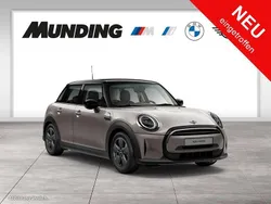 Grau Gebraucht 2022 Mini Cooper Kleinwagen | 21.390 € (Fairer Preis)