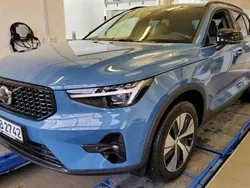 Fjord blue / metallic (metallic) Gebraucht 2024 Volvo XC40 Plus SUV | 37.890 € (Fairer Preis)