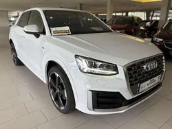 Gletscherweiss metallic Gebraucht 2020 Audi Q2 Sport SUV | 24.990 € (Etwas zu teuer)