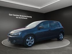 Blau Gebraucht 2012 VW Golf VI Style Limousine | 7.999 € (Etwas zu teuer)