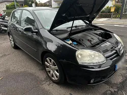 Schwarz Gebraucht 2004 VW Golf V Kleinwagen | 1.700 € (Superpreis)