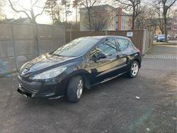 Schwarz Gebraucht 2012 Peugeot 308 Coupé | 2.850 € (Fairer Preis)