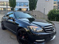 Schwarz Gebraucht 2010 Mercedes C250 AMG Limousine | 9.990 € (Fairer Preis)