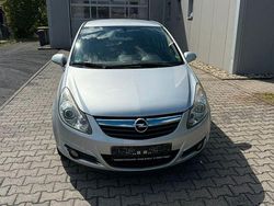 Silber Gebraucht 2009 Opel Corsa Color Edition Limousine | 2.999 € (Etwas zu teuer)