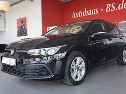 Schwarz Gebraucht 2023 VW Golf VIII Life Limousine | 22.750 € (Guter Preis)