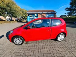Rot Gebraucht 2019 VW up! Kleinwagen | 7.500 € (Guter Preis)